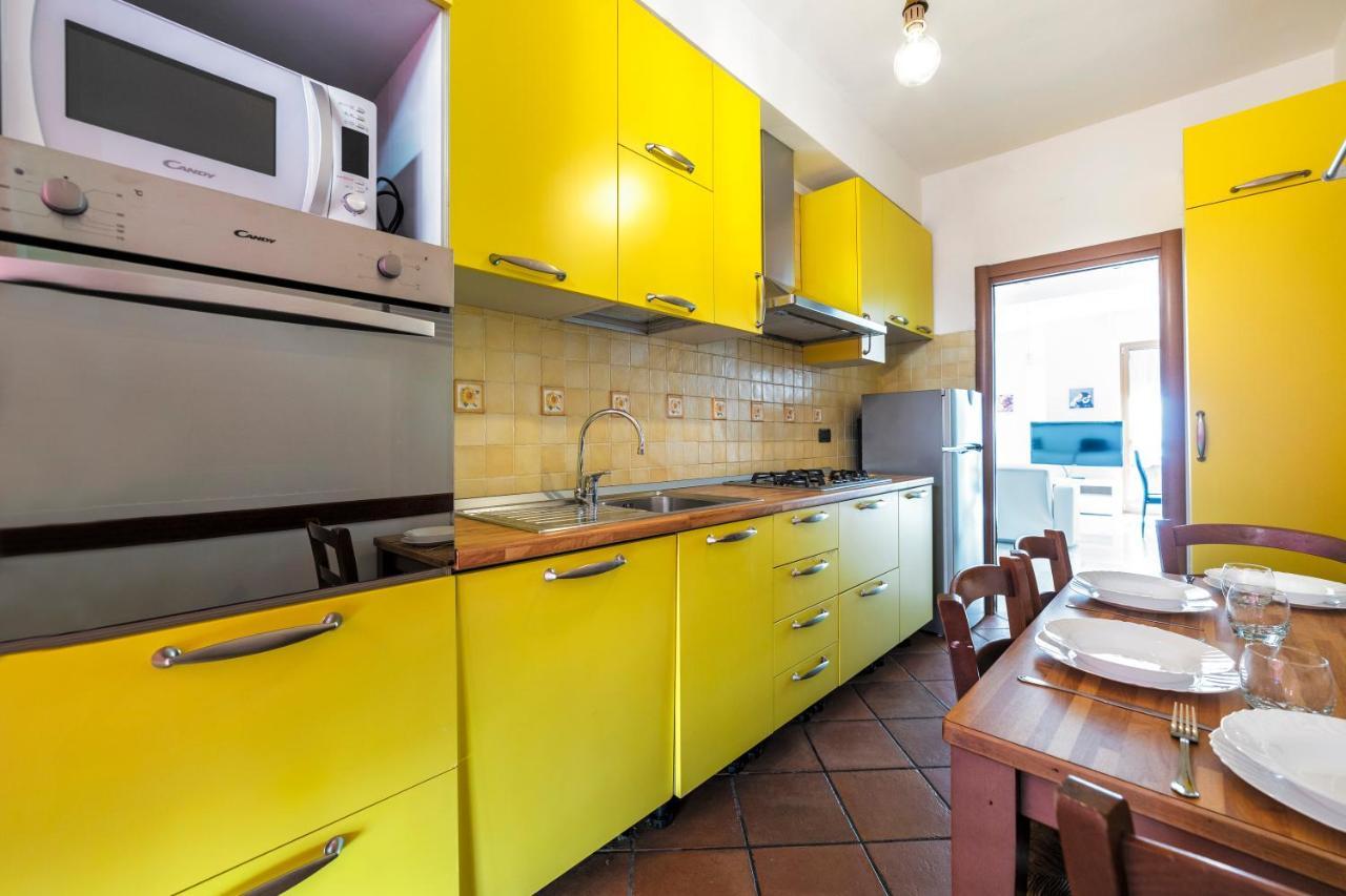 Cenisio M5 Lovely Apartment - With Balcony! Milan Exterior photo